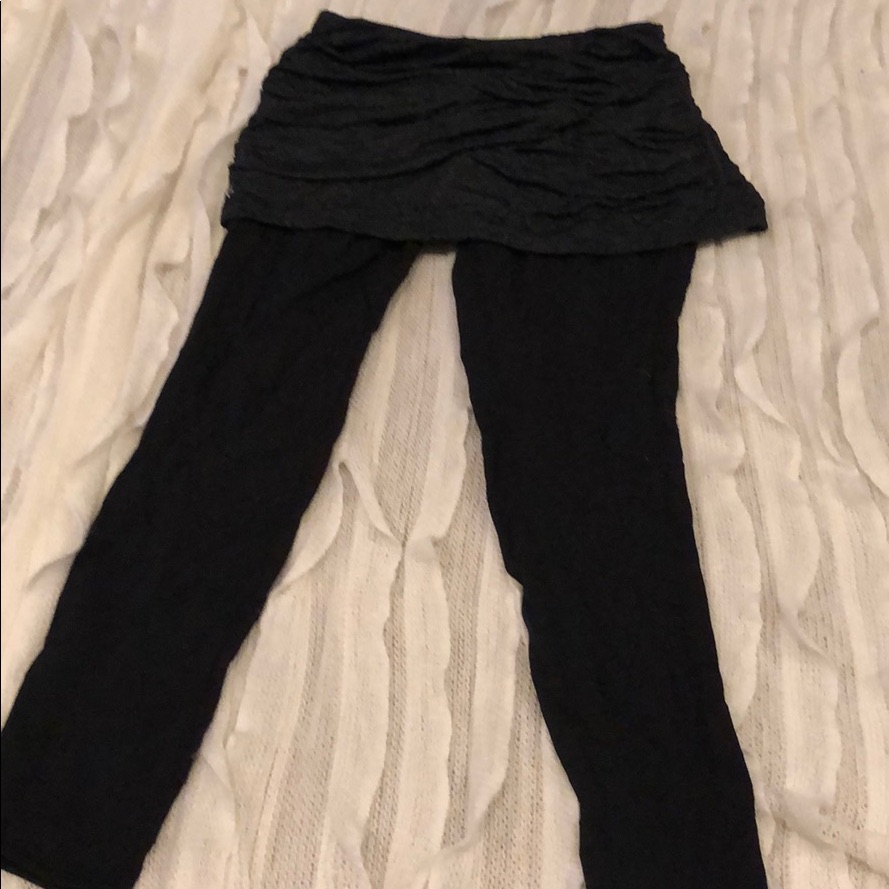 Athletes Leggings With Skirt